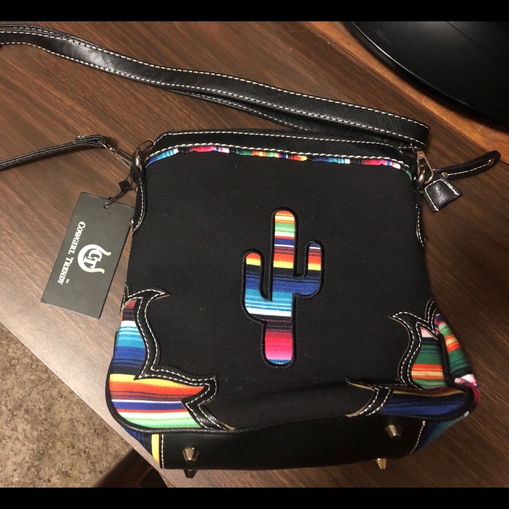 Cowgirl Trendy purse, new.